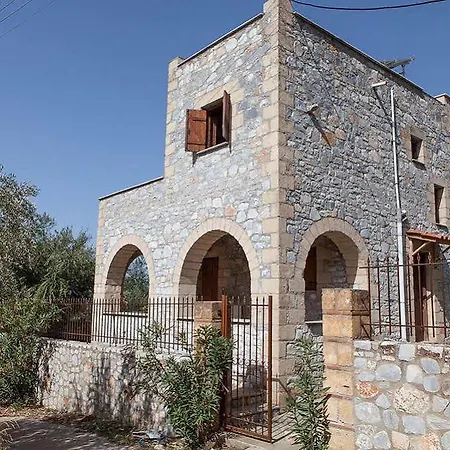 Villa Io Stoúpa
