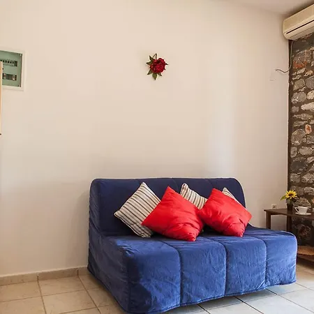 Villa Io *