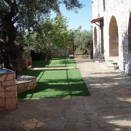 Io Villa